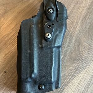 *Damaged Safariland P320 holster